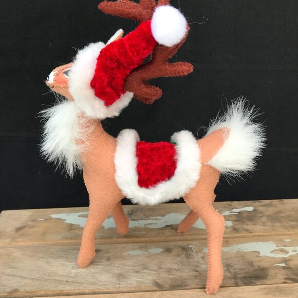 2012 Annalee 10" Christmas Reindeer - Picture 3 of 9